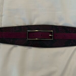 White House Black Market Center Strap Genuine Leather Belt #111459